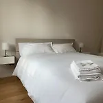 Spazio Perlasca 2 - *