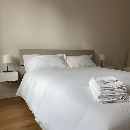 Spazio Perlasca 2 - *