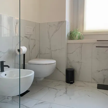 Lägenhet Spazio Perlasca 2 - *