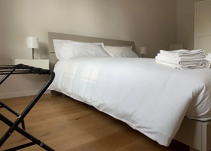 Spazio Perlasca 2 - *